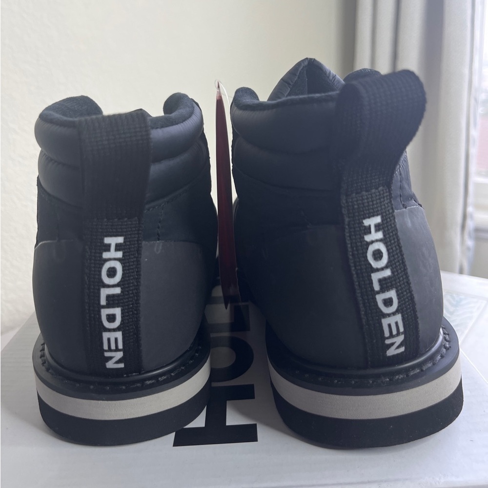 NIB Women’s Holden Apres Boot - Picture 3 of 5